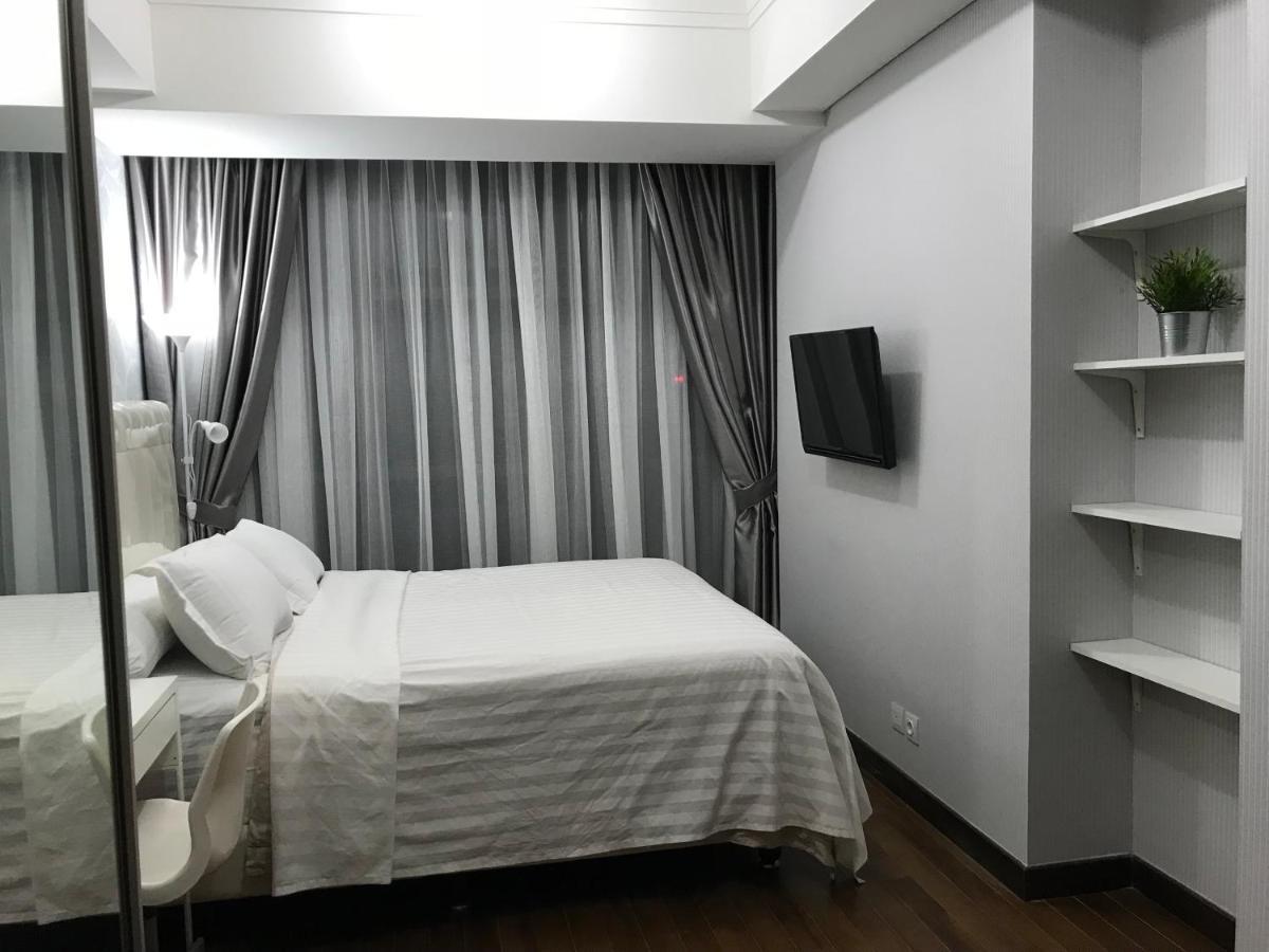 Luxury 2 Bedroom Condo At Casa Grande Residence - Kasablanka Mall Jakarta Exterior photo